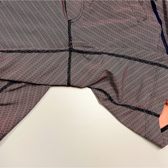 Lululemon 🍋 Pace Breaker Lined Shorts 9” Inseam Size Small - Picture 6 of 8